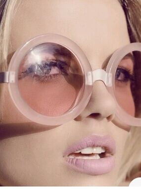 Wildfox BARBIE Malibu( rosewater) Oversized Round Sunglasses in  Pink